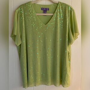 Newsworthy Blouse Women’s 1X Green Short Sleeves Sequins V Neck Summer